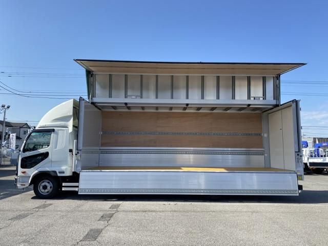 Mitsubishi FIGHTER 2026-02 6689557-6