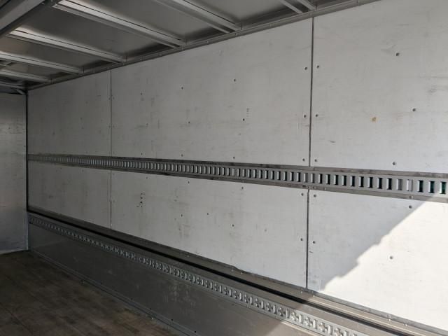 Mitsubishi FIGHTER 2019-02 6689566-23