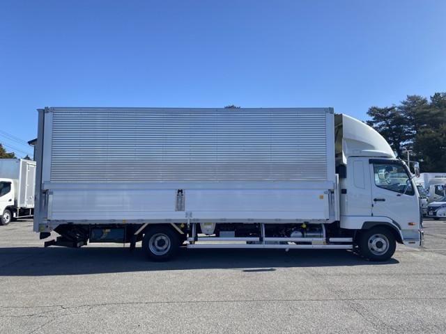 Mitsubishi FIGHTER 2026-02 6689556-4