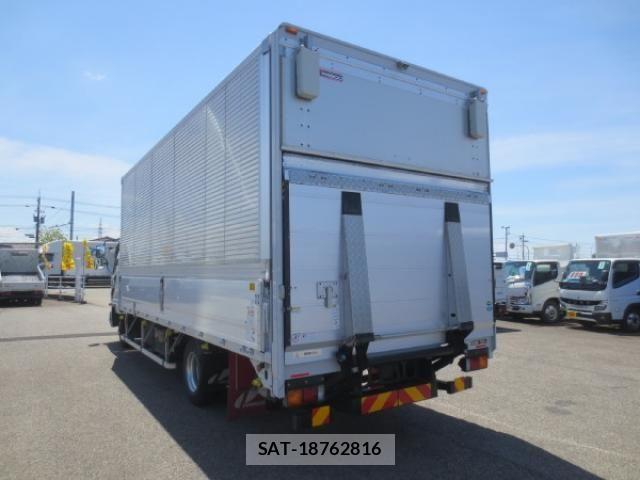 Mitsubishi FIGHTER 2020-10 6716129-4