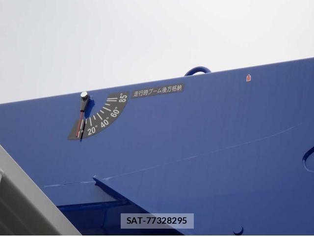 Mitsubishi FIGHTER 2025-10 6791025-9