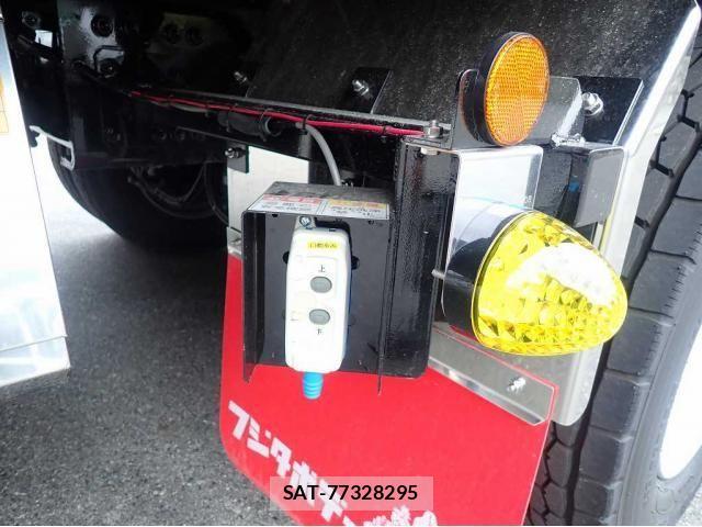 Mitsubishi FIGHTER 2025-10 6791025-12