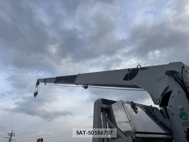 Mitsubishi FIGHTER 2018-06 6791022-13
