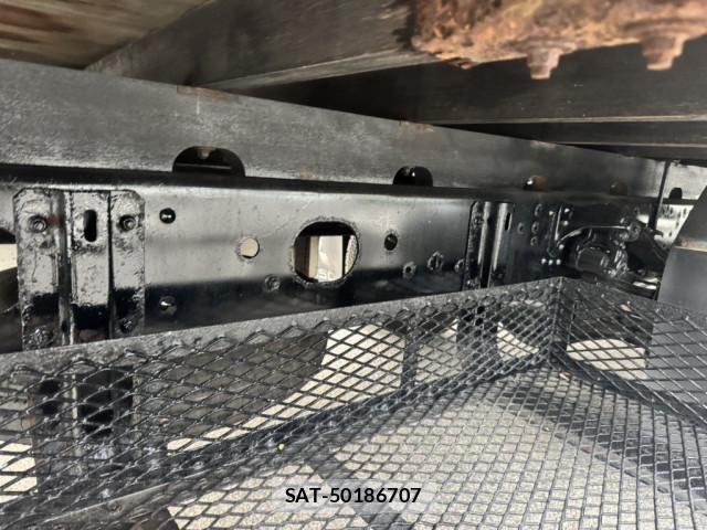 Mitsubishi FIGHTER 2018-06 6791022-24