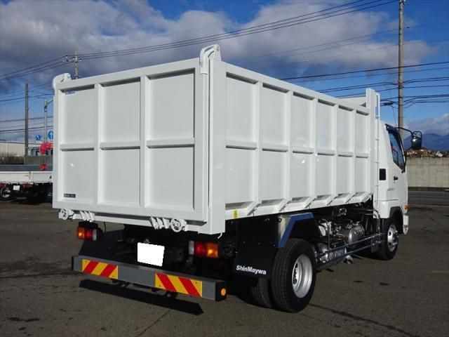 Mitsubishi FIGHTER 2025-12 6805387-4