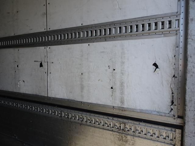 Mitsubishi FIGHTER 2016-06 6805402-9
