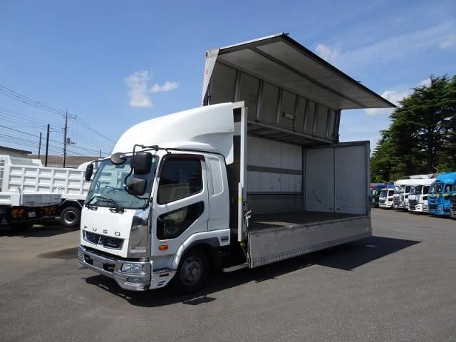 Mitsubishi FIGHTER 2016-06 6805402-4