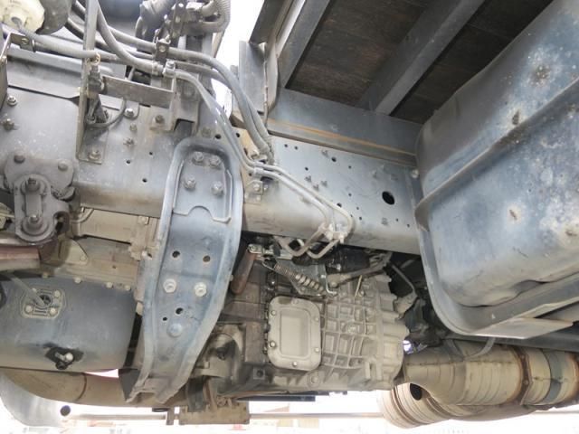Mitsubishi FIGHTER 2017-07 6805394-19