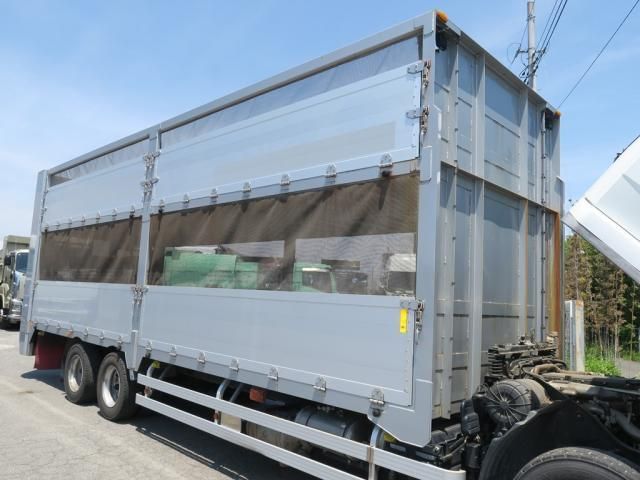 Mitsubishi FIGHTER 2020-03 6919888-16