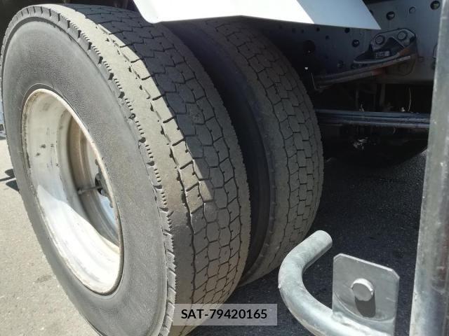 Mitsubishi FIGHTER 2015-12 6905048-11