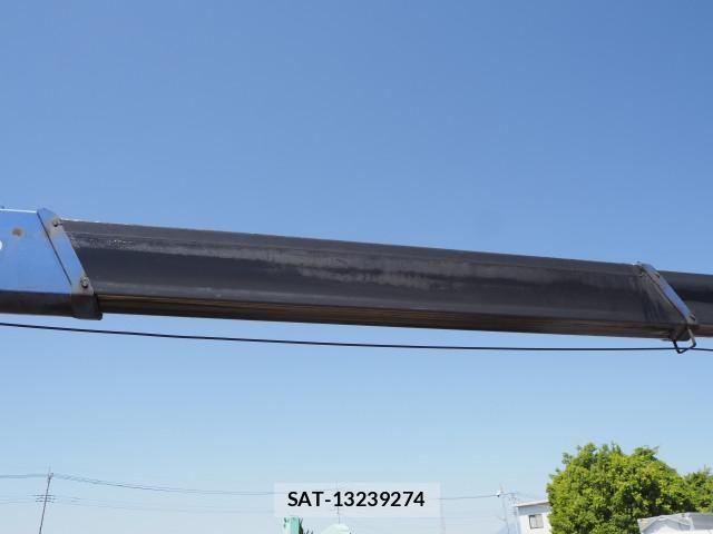 Mitsubishi FIGHTER 2012-08 6905046-20