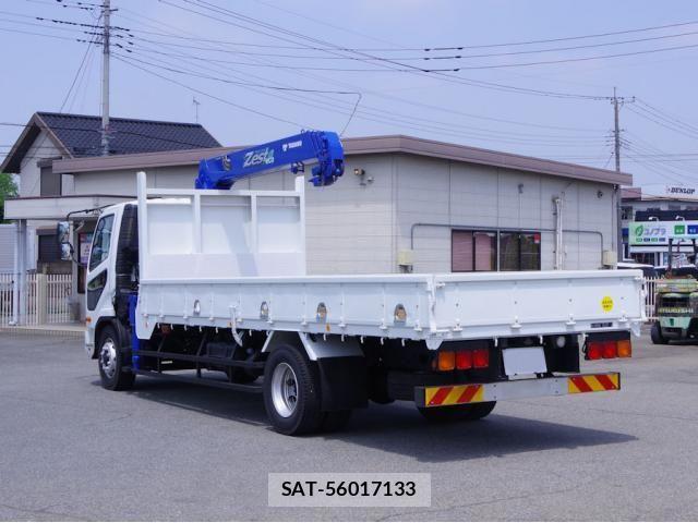 Mitsubishi FIGHTER 2014-03 6905045-2