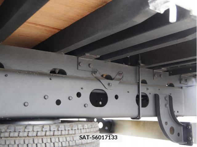 Mitsubishi FIGHTER 2014-03 6905045-5