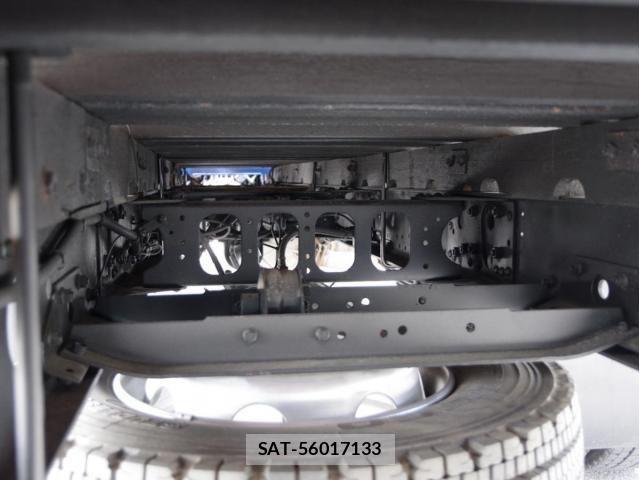 Mitsubishi FIGHTER 2014-03 6905045-7