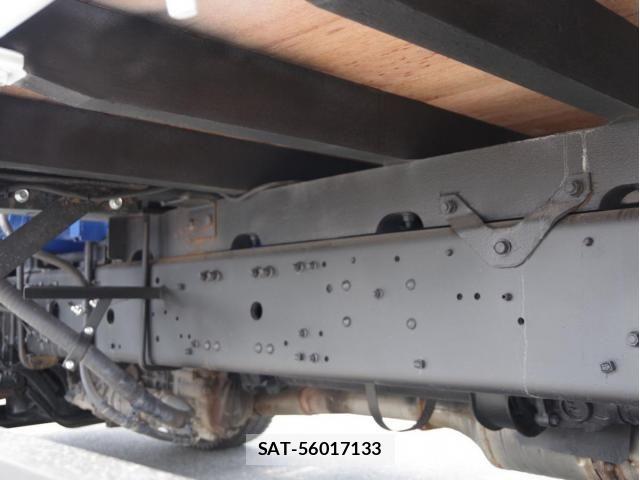 Mitsubishi FIGHTER 2014-03 6905045-8