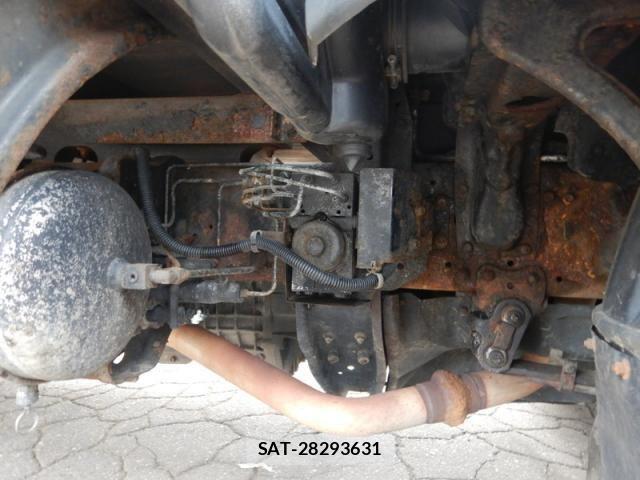 Mitsubishi FIGHTER 2002-01 6905051-7