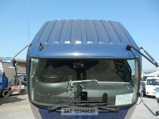 Mitsubishi FIGHTER 2020-07 6905047-19