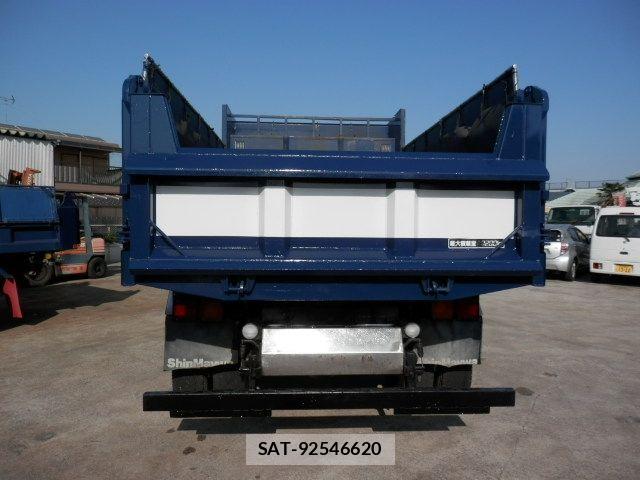 Mitsubishi FIGHTER 2020-07 6905047-4