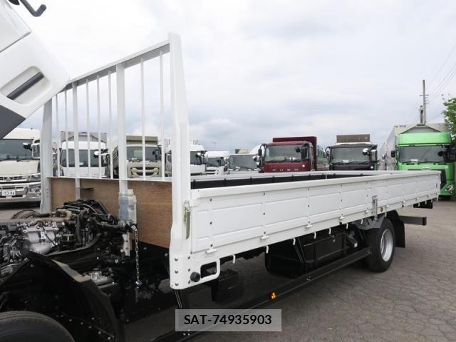 Mitsubishi FIGHTER 2025-11 6905041-9