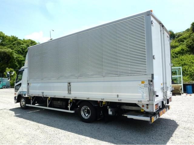 Mitsubishi FIGHTER 2021-03 6964407-5