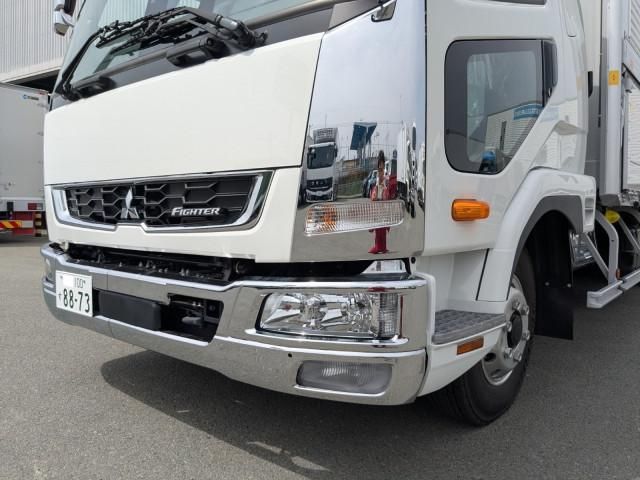 Mitsubishi FIGHTER 2025-03 6964406-25