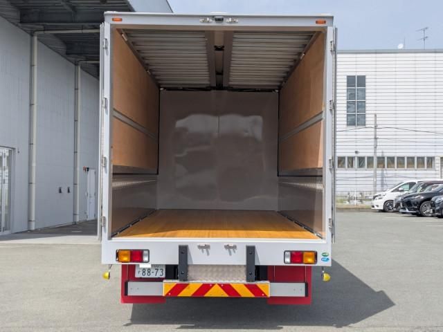 Mitsubishi FIGHTER 2025-03 6964406-7