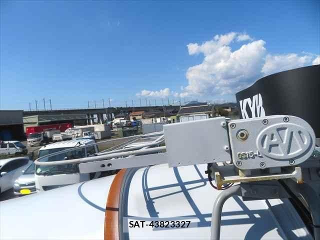 Mitsubishi FIGHTER 2026-02 7058511-26