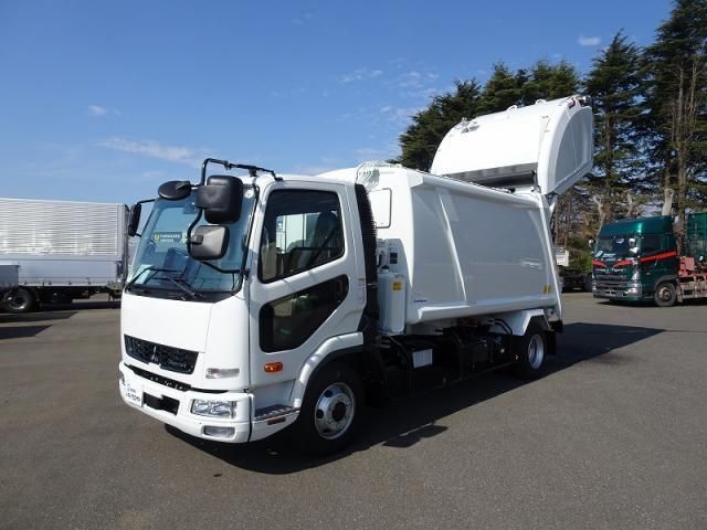 Mitsubishi FIGHTER 2026-02 7199588-4