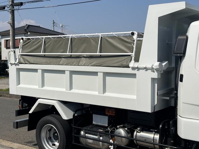 Mitsubishi FIGHTER 2026-03 7199587-5