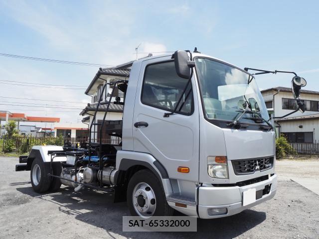 Mitsubishi FIGHTER 2026-02 7250780-6