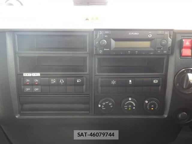 Mitsubishi FIGHTER 2026-02 7250783-16