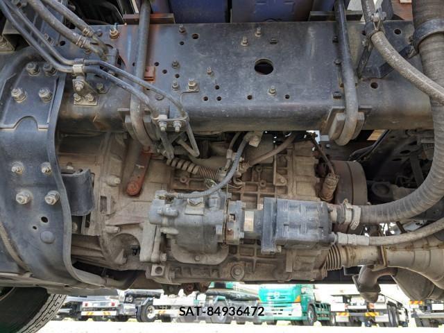 Mitsubishi FIGHTER 2018-09 7250784-18