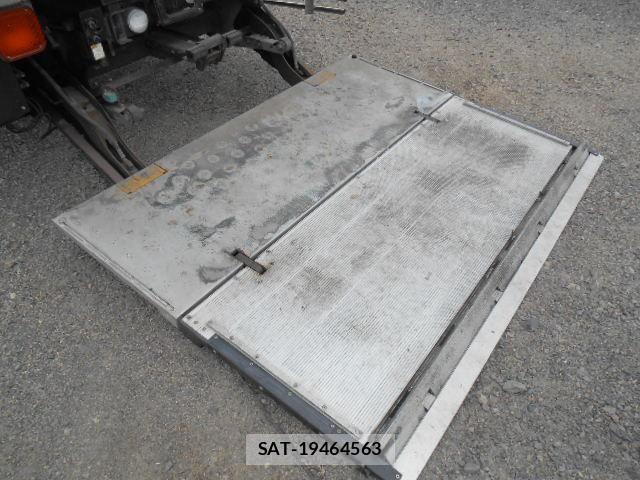 Mitsubishi FIGHTER 2008-10 7250790-6