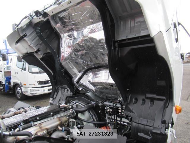 Mitsubishi FIGHTER 2026-02 7250773-20