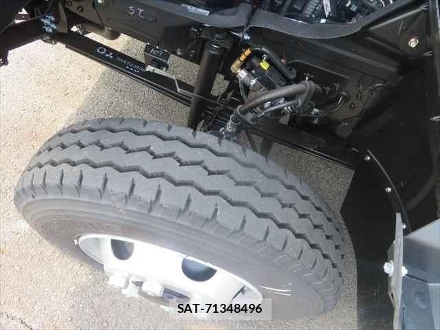 Mitsubishi FIGHTER 2026-03 7250775-14