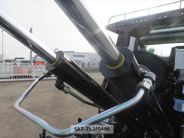 Mitsubishi FIGHTER 2026-03 7250775-23