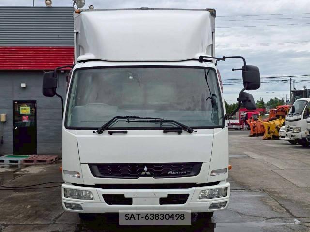Mitsubishi FIGHTER 2014-09 7250788-1