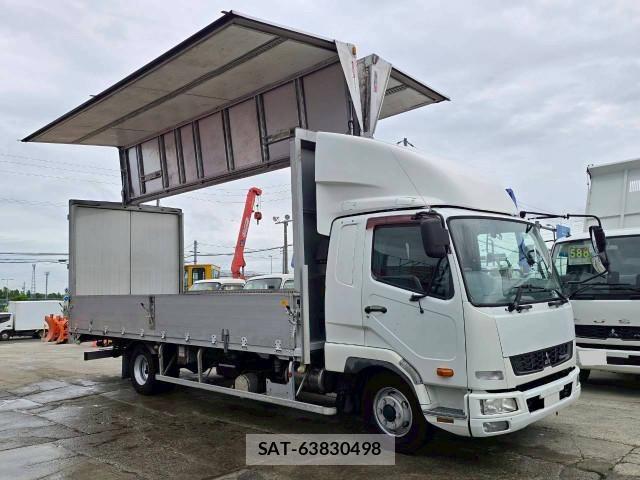 Mitsubishi FIGHTER 2014-09 7250788-3
