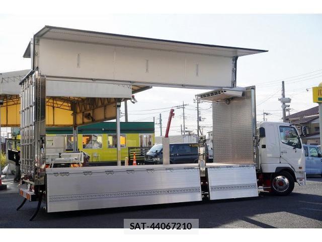 Mitsubishi FIGHTER 2023-03 7250776-8