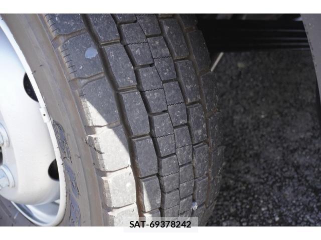 Mitsubishi FIGHTER 2023-11 7250777-8