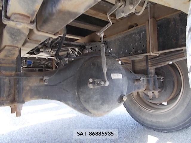 Mitsubishi FIGHTER 2020-05 7250781-12