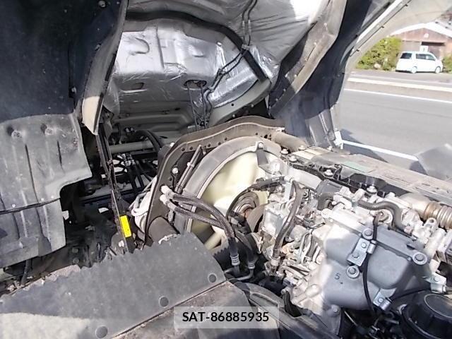 Mitsubishi FIGHTER 2020-05 7250781-26