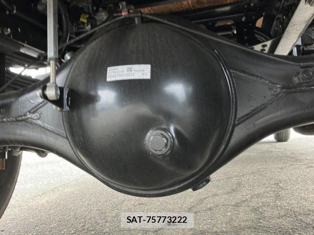 Mitsubishi FIGHTER 2025-02 7271880-15