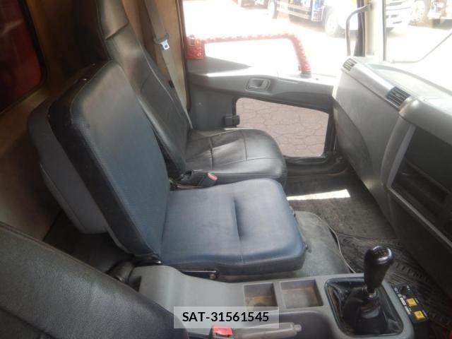 Mitsubishi FIGHTER 2006-10 7271882-15