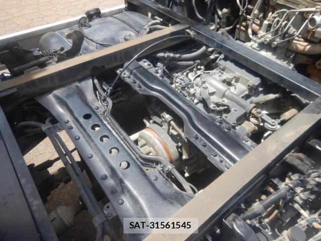 Mitsubishi FIGHTER 2006-10 7271882-27
