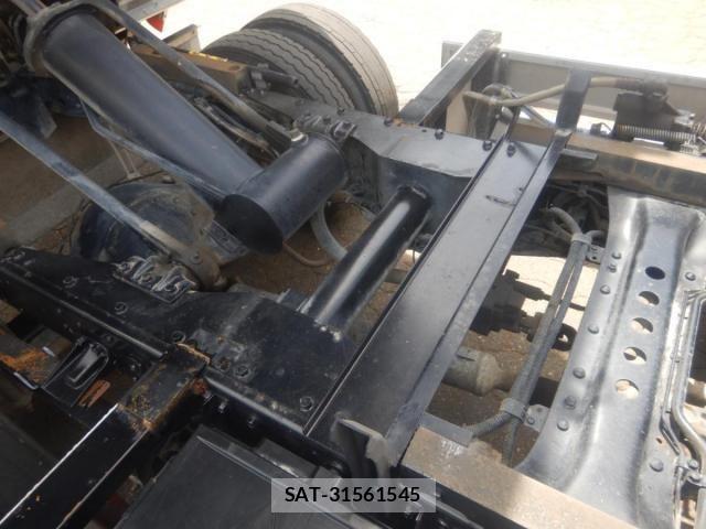 Mitsubishi FIGHTER 2006-10 7271882-28