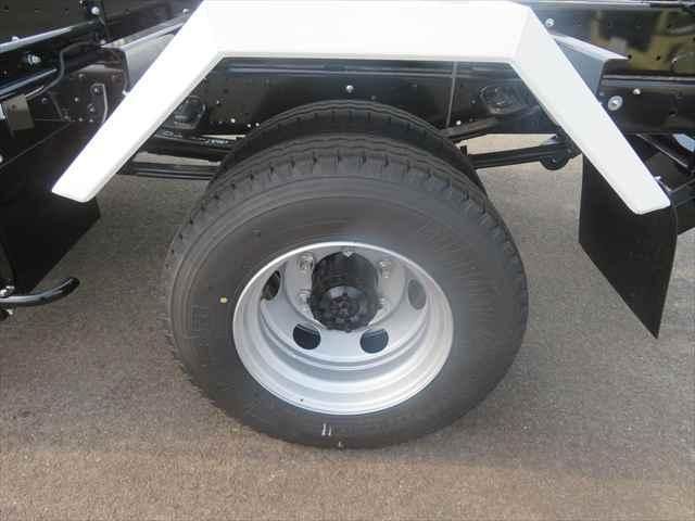 Mitsubishi FIGHTER 2026-03 7306670-16