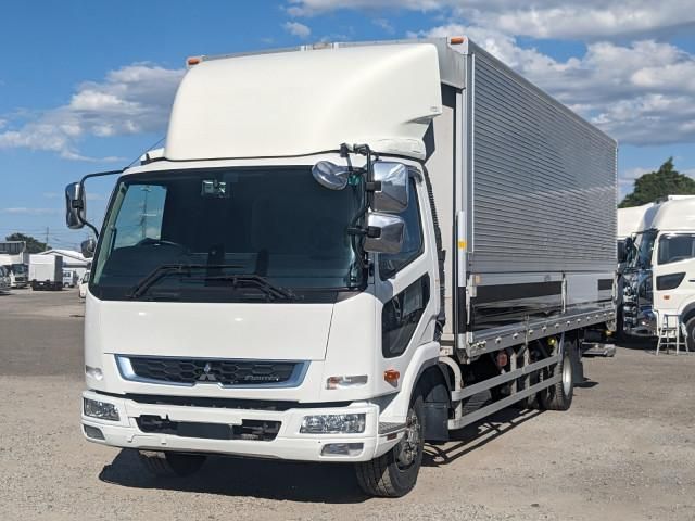 Mitsubishi FIGHTER 2020-10 7306669-0