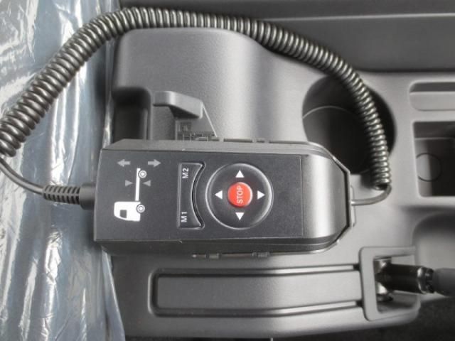 Mitsubishi FIGHTER 2025-12 7306671-16