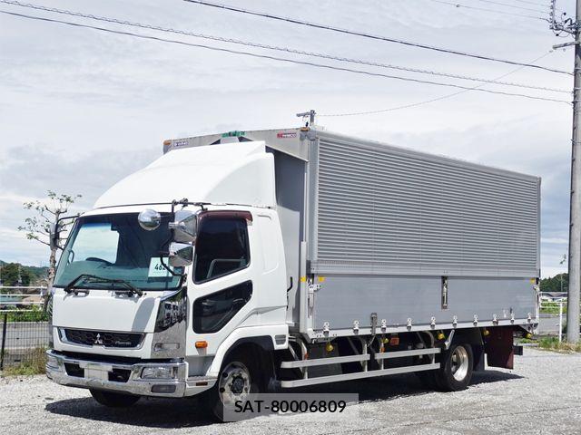 Mitsubishi FIGHTER 2015-08 7327037-27